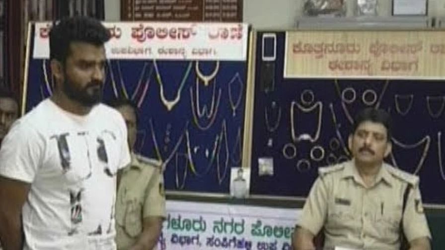 கர்நாடக போலிஸாருக்கு தொடர்ந்து டிமிக்கி கொடுத்த ’எஸ்கேப் கார்த்திக்’ 17வது முறையாக பிடிபட்டது எப்படி? 