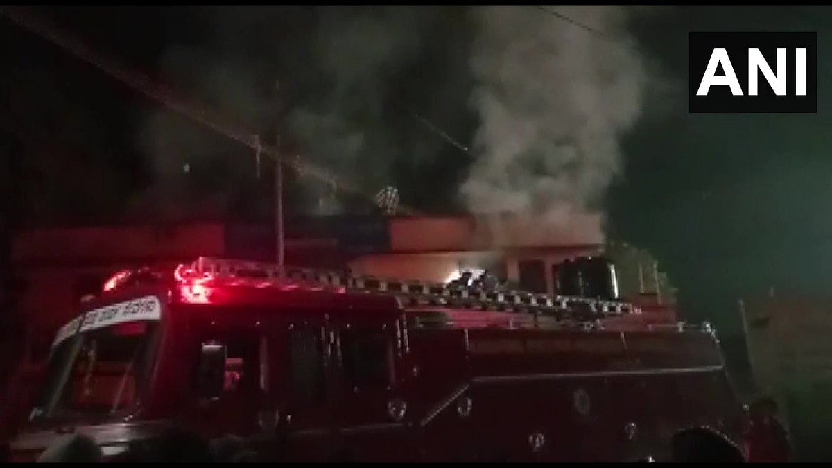 கடன் கொடுக்க மறுத்ததால் ஆத்திரம்; வங்கிக்கு தீ வைப்பு; கர்நாடகாவில் பரபரப்பு!