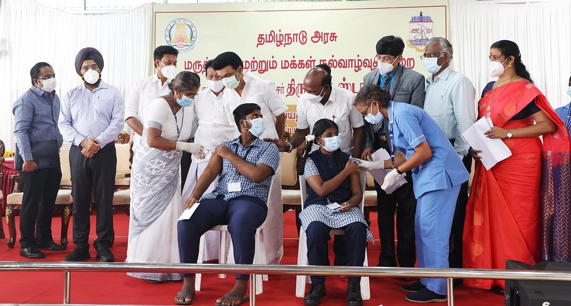 ”தயக்கமின்றி 15-18 வயதுடைய பிள்ளைகளுக்கு தடுப்பூசி செலுத்த அறிவுறுத்துங்கள்” - முதலமைச்சர் மு.க.ஸ்டாலின்