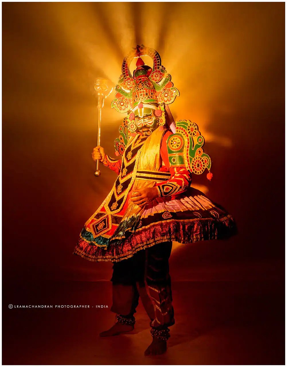 தெருக்கூத்து கலைஞர்களை கௌரவப்படுத்தி விஜய் சேதுபதி காலண்டர் வெளியீடு : பல அவதாரங்களில் அசத்தல்! (Photos)