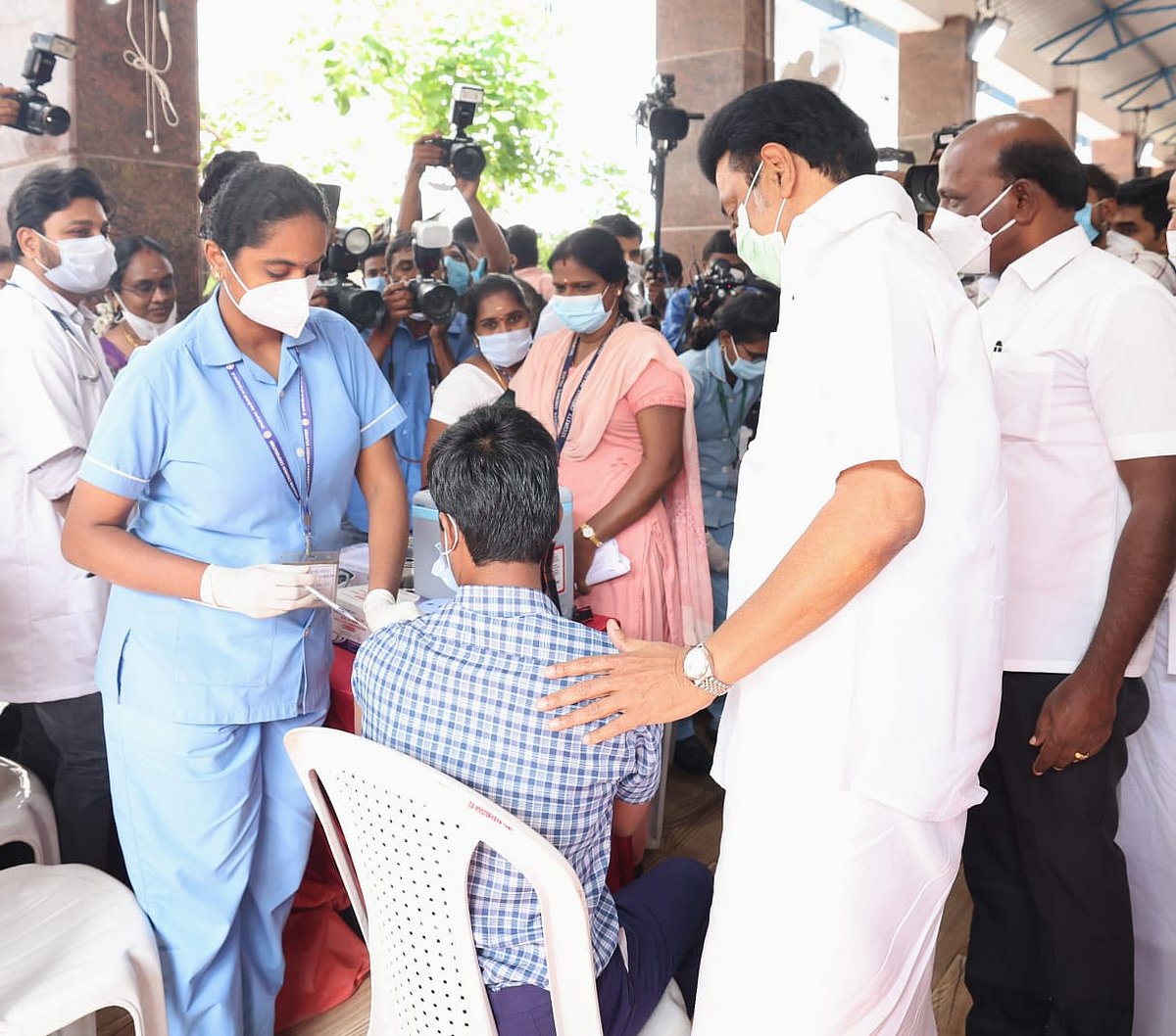 ”தயக்கமின்றி 15-18 வயதுடைய பிள்ளைகளுக்கு தடுப்பூசி செலுத்த அறிவுறுத்துங்கள்” - முதலமைச்சர் மு.க.ஸ்டாலின்