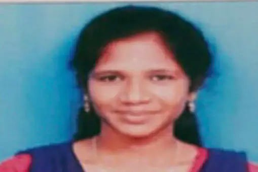 கிண்டல் செய்ததால் நடந்த விபரீதம்.. மன உளைச்சலில் விபரீத முடிவெடுத்த கல்லூரி மாணவி: நடந்தது என்ன?