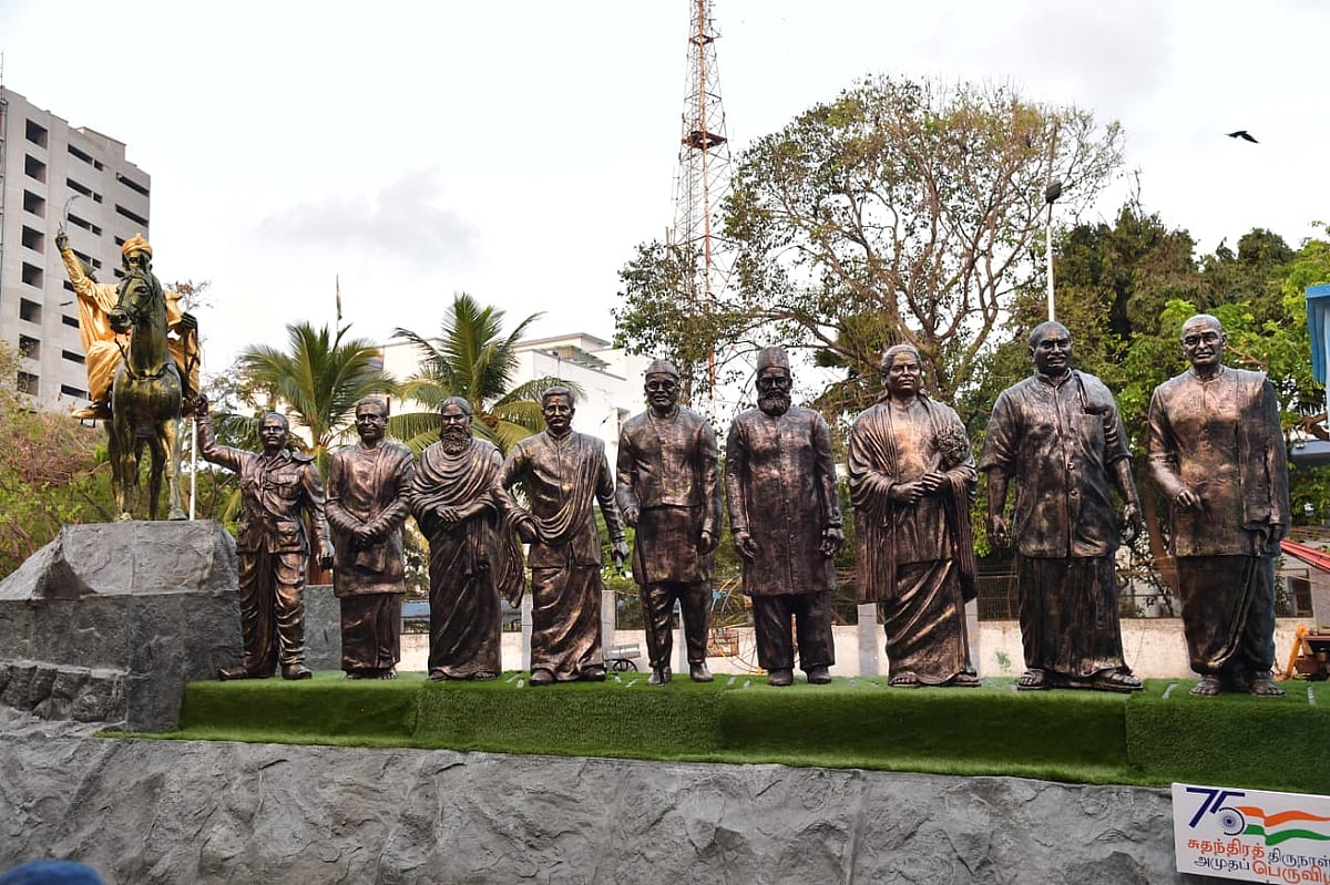 ஒன்றிய அரசுக்கு அணிவகுப்பு மூலம் பதிலடி... எப்படி இருக்கிறது நம்ம ஊரு ஊர்தி? #Album