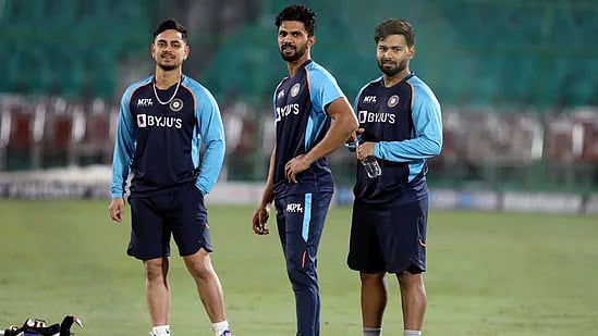 உச்சக்கட்ட ஃபார்மிலிருந்தும் ஓரங்கட்டப்படும் ருத்துராஜ் கெய்க்வாட்: காரணம் என்ன?