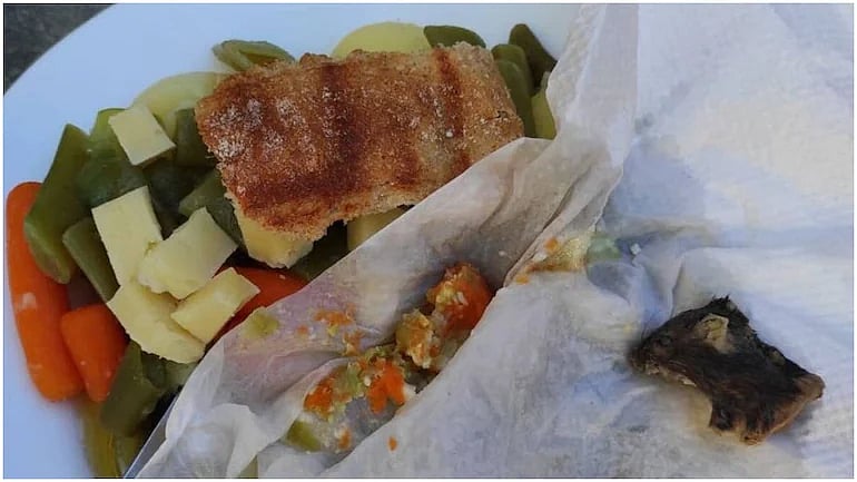 ’முட்டைகோஸ் என நினைத்து இறந்த எலியை சாப்பிட்ட ஸ்பெயின் இளைஞர்’ - ரெடிமேட் காய்கறிகளால் வந்த வினை!