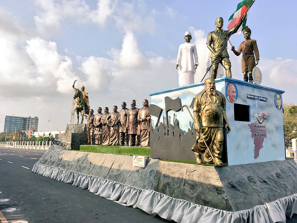 ஒன்றிய அரசுக்கு அணிவகுப்பு மூலம் பதிலடி... எப்படி இருக்கிறது நம்ம ஊரு ஊர்தி? #Album