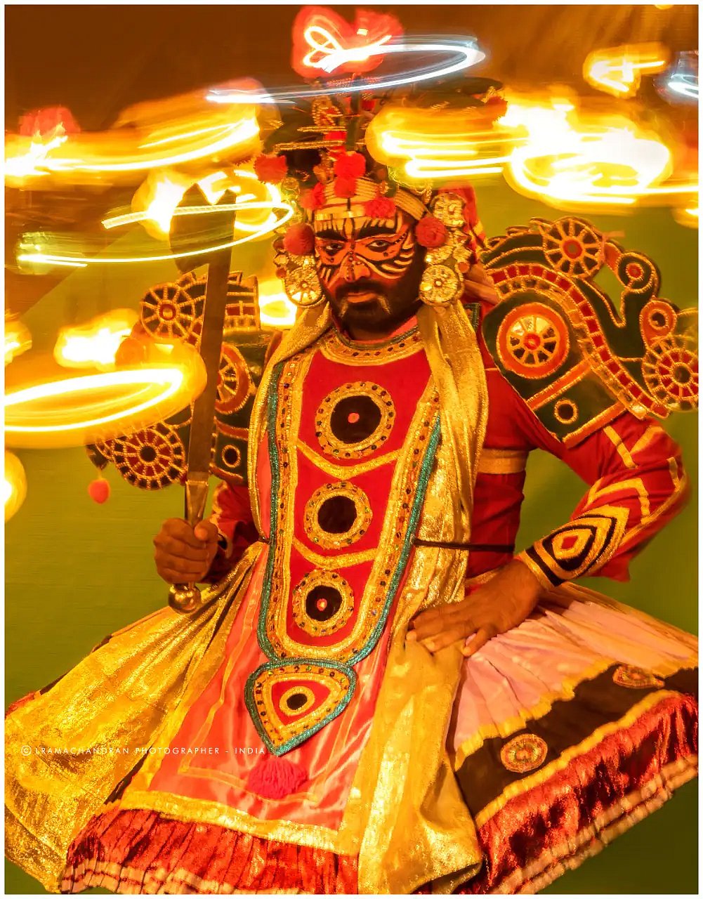 தெருக்கூத்து கலைஞர்களை கௌரவப்படுத்தி விஜய் சேதுபதி காலண்டர் வெளியீடு : பல அவதாரங்களில் அசத்தல்! (Photos)