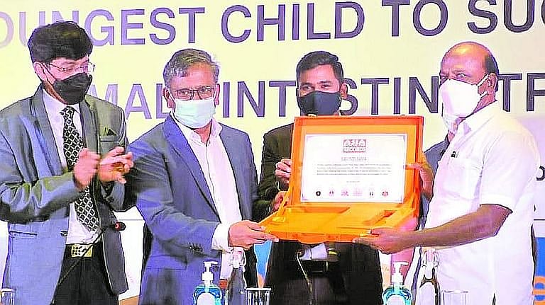 4 வயது மகனுக்கு மறுவாழ்வு கொடுத்த தந்தை.. நெகிழ்ச்சி சம்பவத்தின் பின்னணி என்ன?