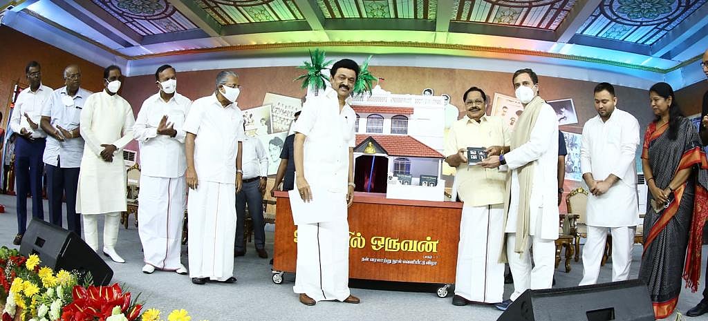 “திராவிட மாடலை இந்தியா முழுமைக்கும் விதைப்பதே எனது பணி”: முதலமைச்சர் மு.க.ஸ்டாலின் சூளுரை! #UngalilOruvan