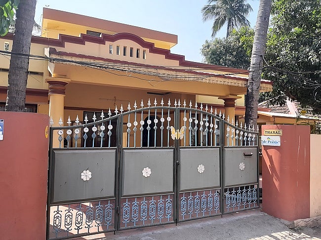 ’சிகிச்சைக்கு வந்த சிறுவனிடம் சில்மிஷம்’ : மனநல மருத்துவருக்கு கேரள நீதிமன்றம் விதித்த அதிரடி தண்டனை!