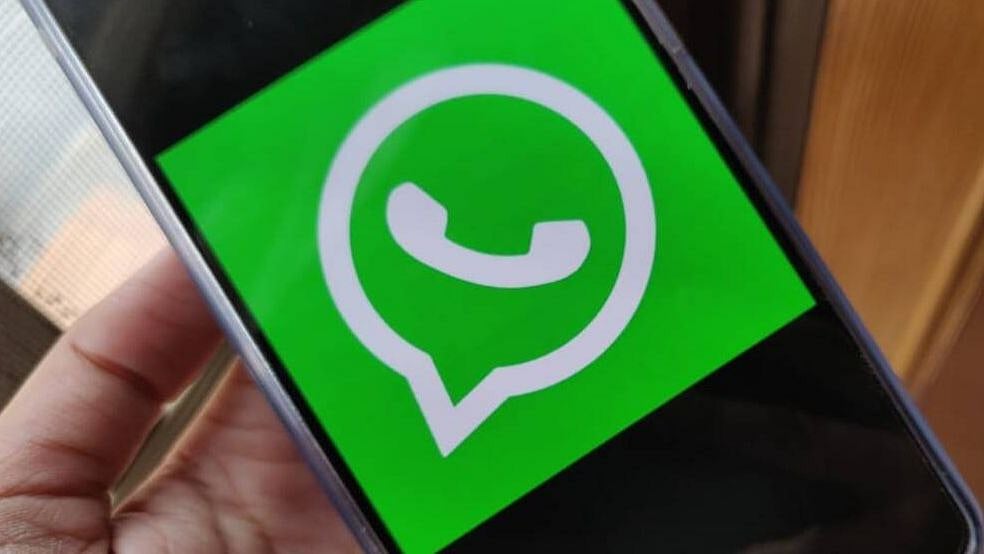 WhatsApp Status வைத்ததால் நடந்த கொடூரம்.. இளம் பெண்ணின் அம்மா அடித்துக் கொலை : நடந்தது என்ன?