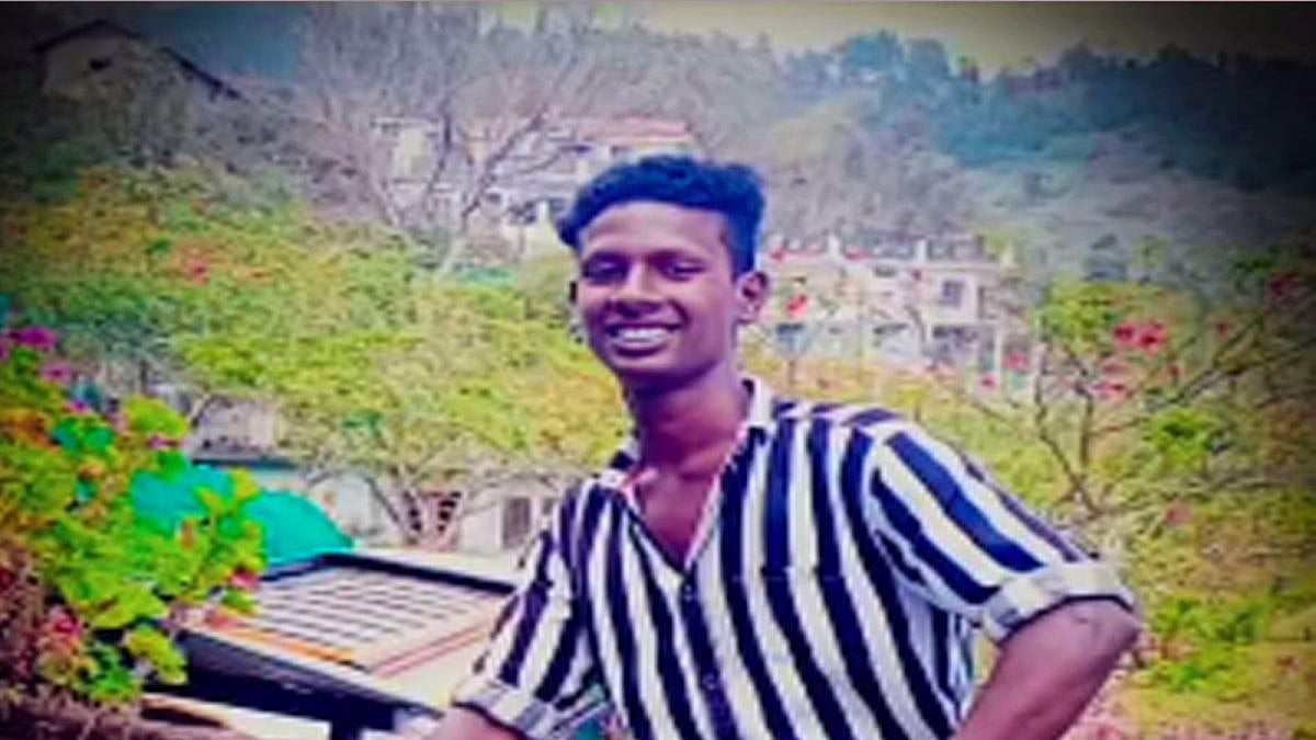 கதவை திறந்ததும் காத்திருந்த அதிர்ச்சி.. தூக்கில் தொங்கிய மகன் : இளைய மகனுடன் தற்கொலைக்கு முயன்ற தாய்!