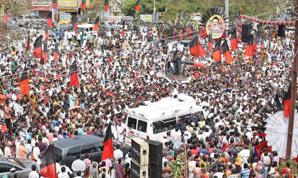 “எடப்பாடி பழனிசாமி முடக்க இதென்ன அடிமை ஆட்சியா?” : பொள்ளாச்சியில் விளாசிய உதயநிதி ஸ்டாலின்!