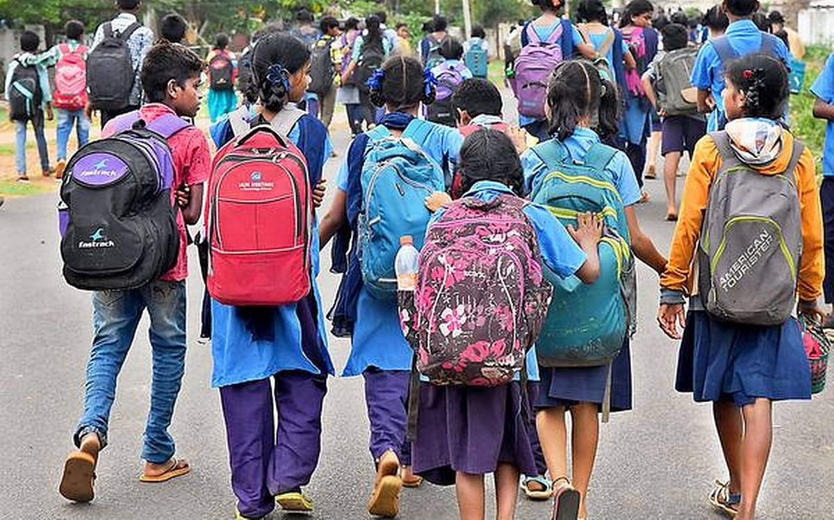 பிப்.,26ம் தேதி தமிழ்நாட்டில் No Bag Day : இந்த திட்டத்தின் நோக்கம் என்ன? முழு விவரம்!