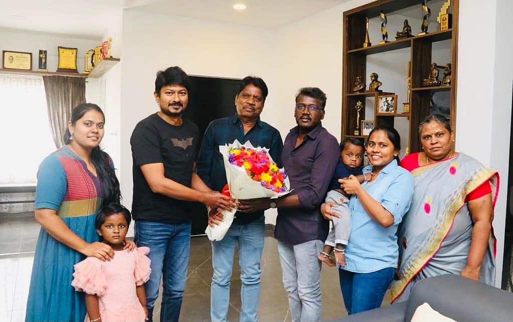 சென்னையில் புதுமனை புகுவிழா கொண்டாடிய மாரி செல்வராஜ்: நேரில் சென்று வாழ்த்து கூறிய உதயநிதி ஸ்டாலின்!