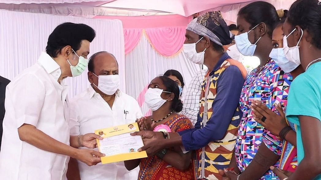 குறவர் சமூகத்தினரை பழங்குடியினர் பட்டியலில் சேர்க்க வேண்டும் : பிரமருக்கு முதல்வர் மு.க.ஸ்டாலின் கடிதம் !