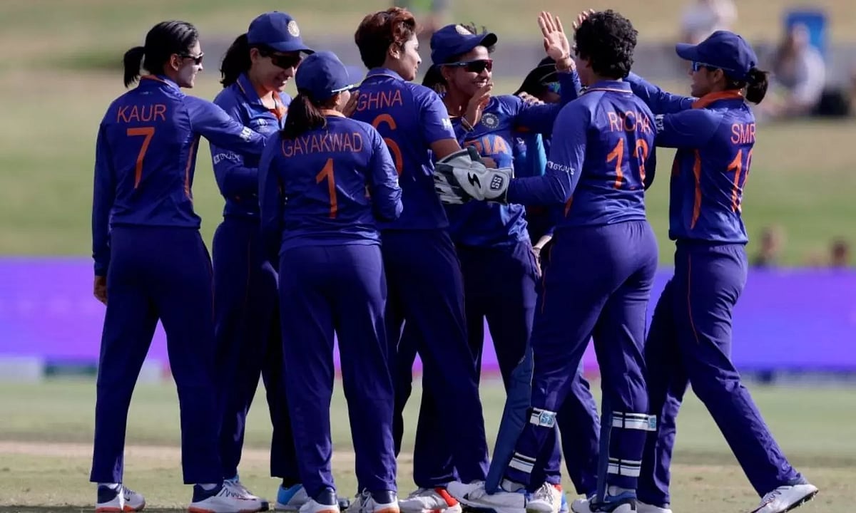 நீண்ட நாள் காதலியை கரம்பிடித்த KKR வீரர்... பரபரப்பான ஆட்டத்தில் இந்திய அணி வெற்றி..! #SportsUpdates