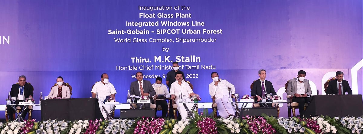 'Learn While Earn' : பிற நிறுவனங்களும் பின்பற்ற வேண்டிய திட்டம் - செயின்ட் கோபைன் நிறுவனத்தில் முதல்வர்!