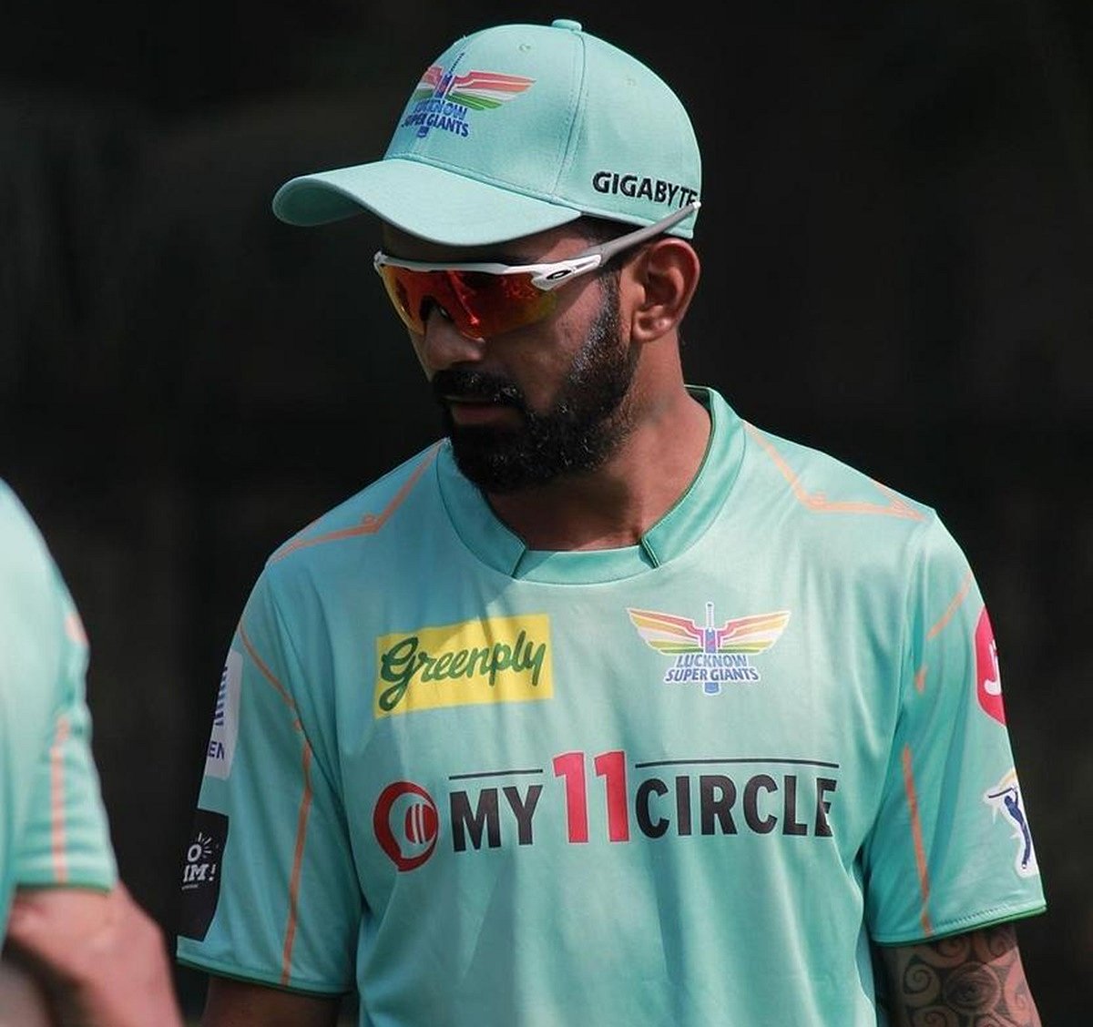 நீண்ட நாள் காதலியை கரம்பிடித்த KKR வீரர்... பரபரப்பான ஆட்டத்தில் இந்திய அணி வெற்றி..! #SportsUpdates