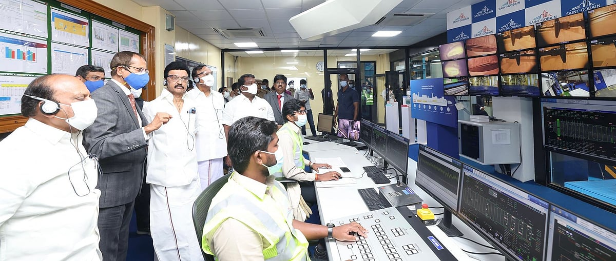 'Learn While Earn' : பிற நிறுவனங்களும் பின்பற்ற வேண்டிய திட்டம் - செயின்ட் கோபைன் நிறுவனத்தில் முதல்வர்!