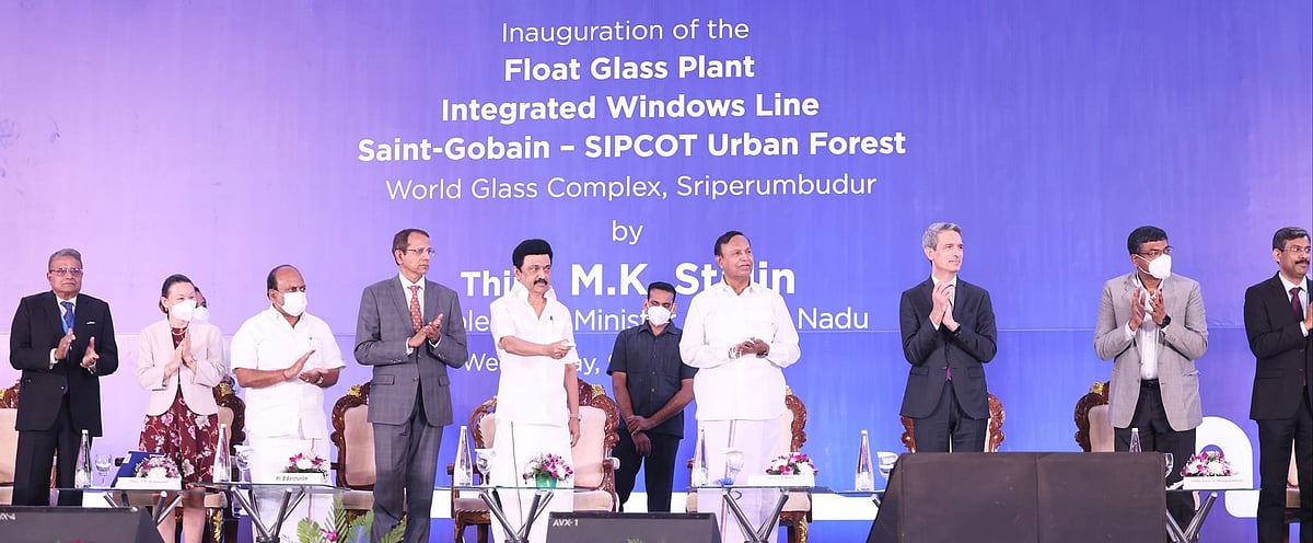 'Learn While Earn' : பிற நிறுவனங்களும் பின்பற்ற வேண்டிய திட்டம் - செயின்ட் கோபைன் நிறுவனத்தில் முதல்வர்!