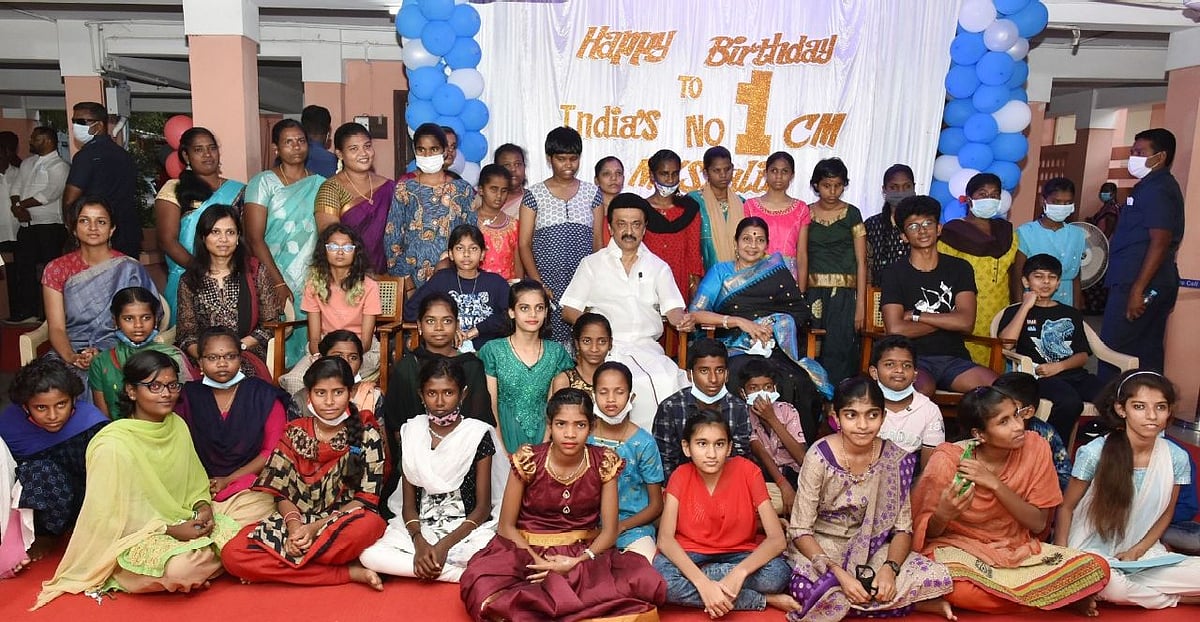 “யார் என்னை வாழ்த்தினாலும், அது உங்கள் வாழ்த்துக்கு நிச்சயம் ஈடாகாது” : நெகிழ்ந்த முதல்வர் மு.க.ஸ்டாலின்!