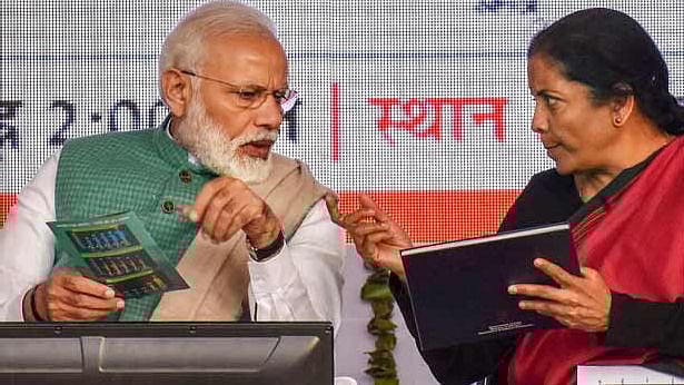 “பெட்ரோல், டீசல் விலையை உயர்த்தி தேசத்துரோகத்தைச் செய்தது யார்?” : மோடி அரசை வெளுத்து வாங்கிய ‘முரசொலி’ !