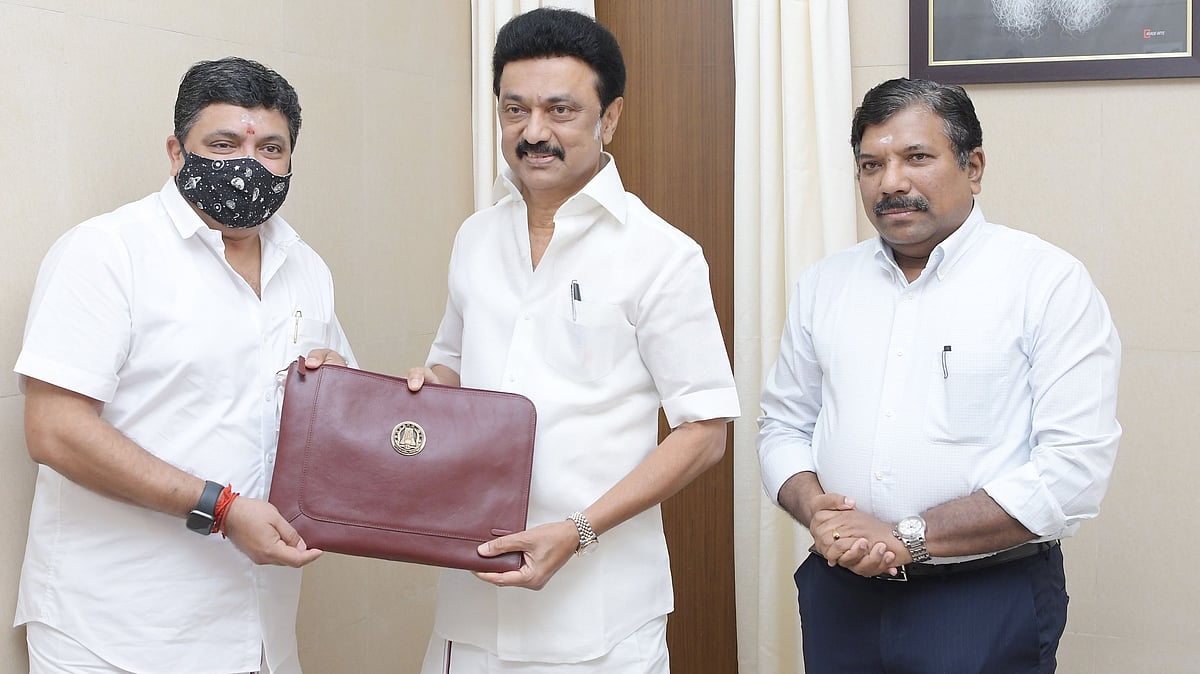 ”திராவிடப்  பிரகடனத்தை பறைசாற்றும் தமிழ்நாடு பட்ஜெட்”.. முரசொலி தலையங்கம் புகழாரம்!