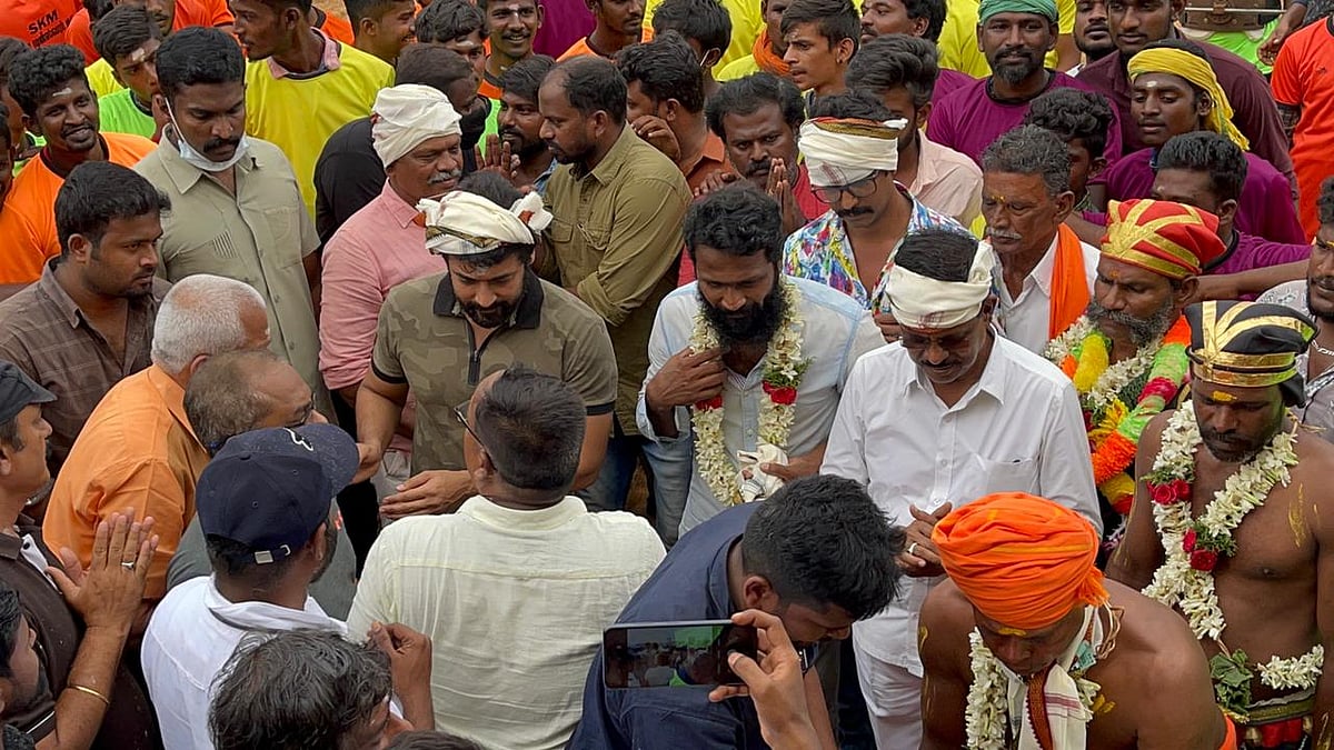 ’வாடிவாசல்’ களத்தில் நடிகர் சூர்யா : வைரலாகும் டெஸ்ட் ஷூட் புகைப்படங்கள்!