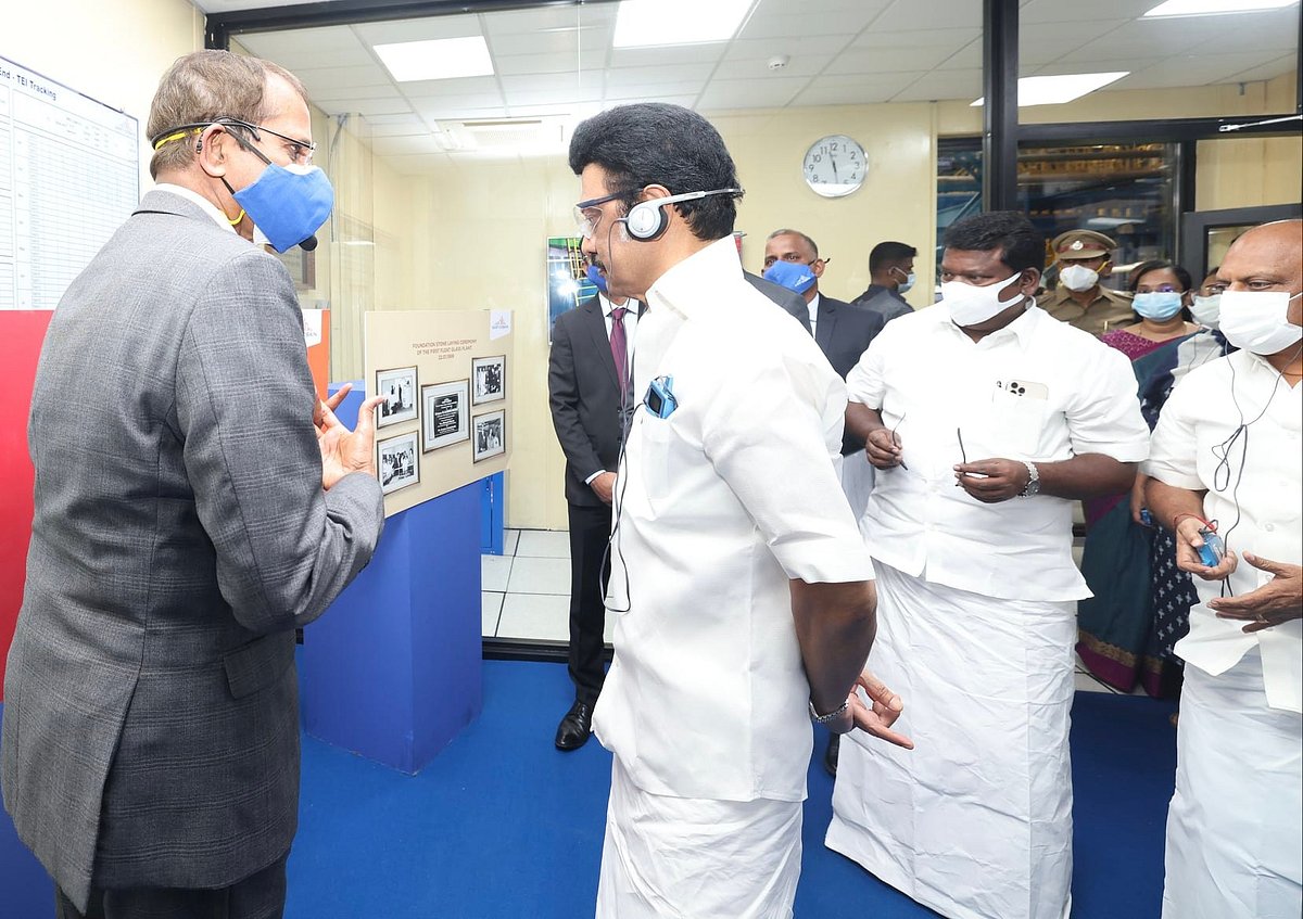 'Learn While Earn' : பிற நிறுவனங்களும் பின்பற்ற வேண்டிய திட்டம் - செயின்ட் கோபைன் நிறுவனத்தில் முதல்வர்!