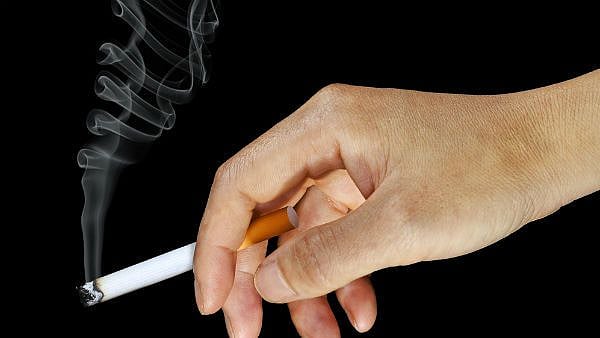 மது குடிக்க காசு தராததால் ஆத்திரம்; சிகெரெட்டால் மாமியாருக்கு சூடு வைத்த மருமகன்!