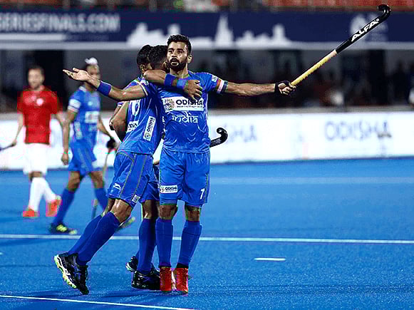 #5in1_Sports “உலகத்தில் உள்ள எந்த மைதானத்திலும் அவர் சிக்சர் அடிப்பார்”: சஞ்சு சாம்சனை பாராட்டிய பிரபலம்!