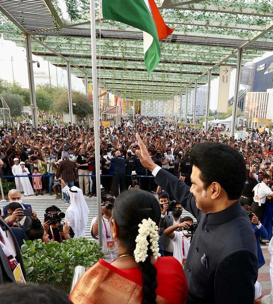 முதல்வர் மு.க.ஸ்டாலினை கொண்டாடும் துபாய் வாழ் தமிழர்கள் #ExclusivePhotos இங்கே..!