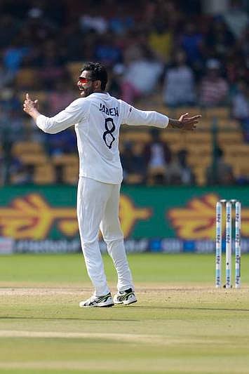 மீண்டும் முதலிடம் பிடித்த ஜடேஜா.. IPL முதல் 5 ஆட்டங்களில் இவர்கள் கிடையாது.. காரணம் என்ன? #SportsUpdates