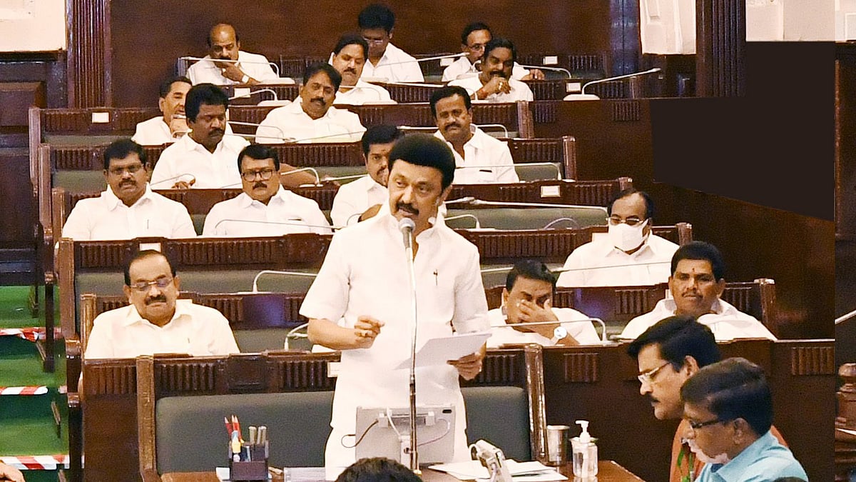 மக்கள் நலப் பணியாளர் குடும்பங்களுக்கு மகிழ்ச்சியான செய்தி.. பேரவையில் முதல்வர் அறிவித்தது என்ன தெரியுமா?