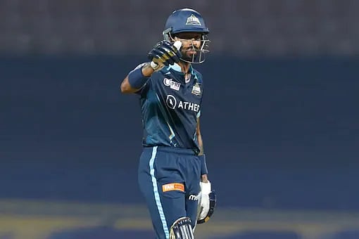 தொடர்ந்து வெல்லுமா சென்னை? வலுவான குஜராத்தை எப்படி எதிர்கொள்ளப் போகிறது?