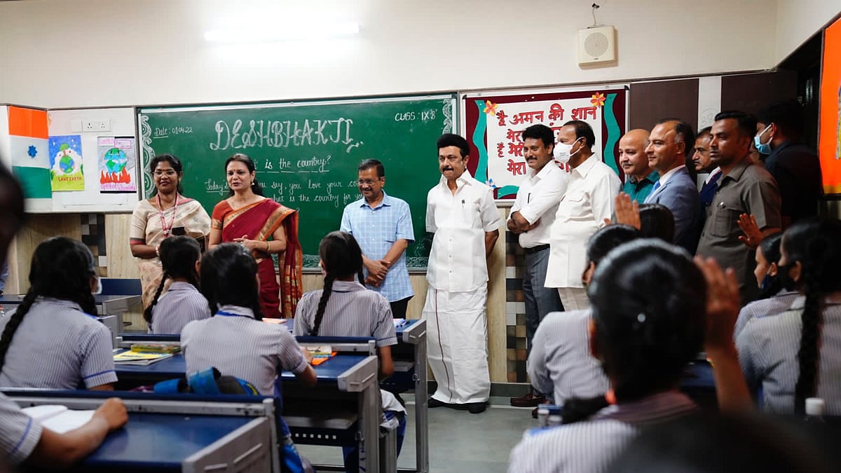 ‘தமிழ்நாடு Chief Minister எங்களுக்குத்  தெரியும்’.. டெல்லி மாதிரிப் பள்ளி மாணவர்கள் ஆர்வத்துடன் பதில்!