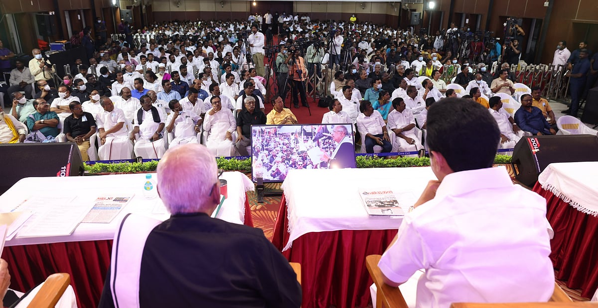 “போஸ்ட் மேன் வேலையை மட்டும் பாருங்க ஆளுநரே..!” : முதலமைச்சர் மு.க.ஸ்டாலின் பேச்சு!