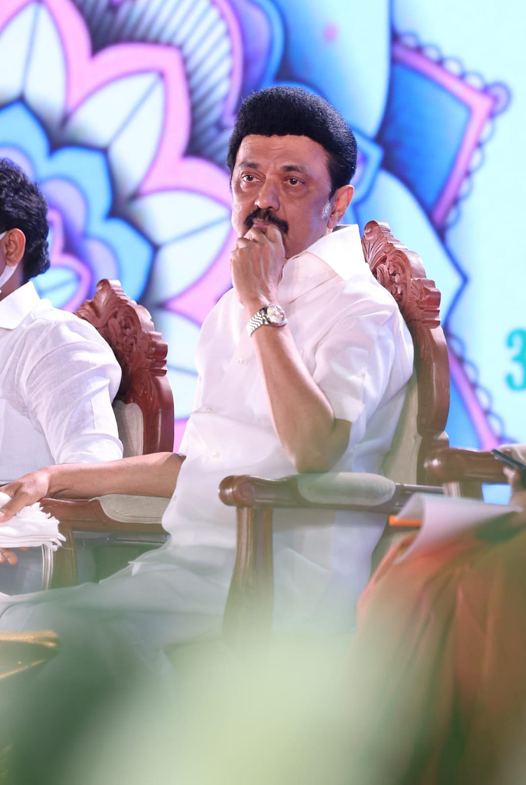 “தனி மனிதனின் சமூக-பொருளாதார வளர்ச்சிக்கு முக்கியத்துவம்” : முதல்வர் மு.க.ஸ்டாலினுக்கு THE WEEK பாராட்டு!