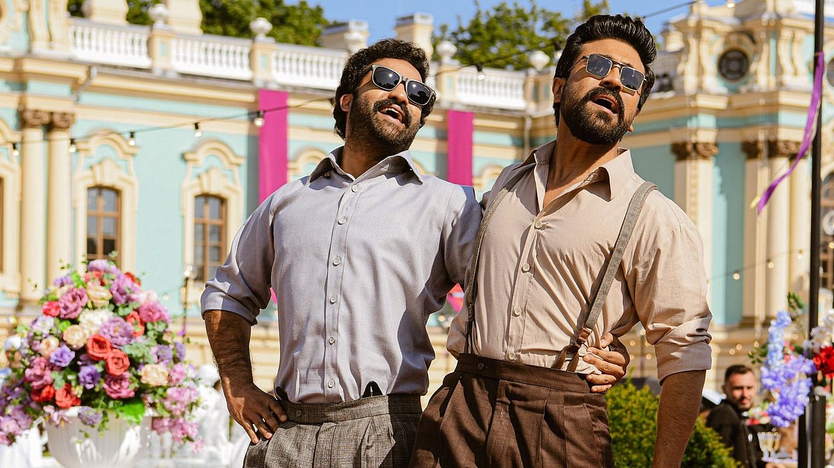 இணையத்தை கலக்கும் `நாட்டு கூத்து' வீடியோ பாடல்.. KGF 2-ஆல் தள்ளிப்போகும் ஜெர்ஸி ரிலீஸ்? 
இது 5in1_Cinema!