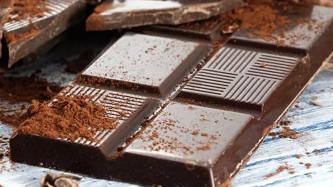 ஆசை ஆசையாக சாக்லேட் வாங்க இந்தியாவிற்குள் நுழைந்த வங்கதேச சிறுவன்.. கைது செய்த போலிஸ்!