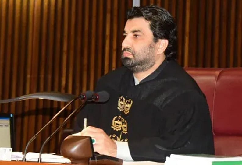 அகதிகளான 50 லட்சம் உக்ரைன் மக்கள்.. இம்ரான்கான் மீது ஷபாஸ் ஷெரீப் பரபரப்பு குற்றச்சாட்டு!