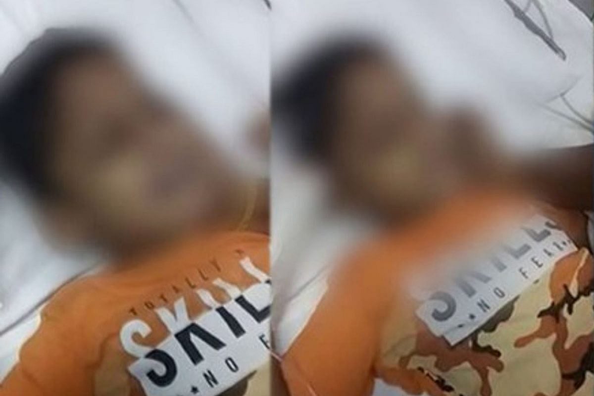 A,B,C,D படிக்காததால் UKG படிக்கும் மாணவன் மீது தாக்குதல்.. மூச்சுத்திணறி மயங்கிய சிறுவனுக்கு சிகிச்சை!