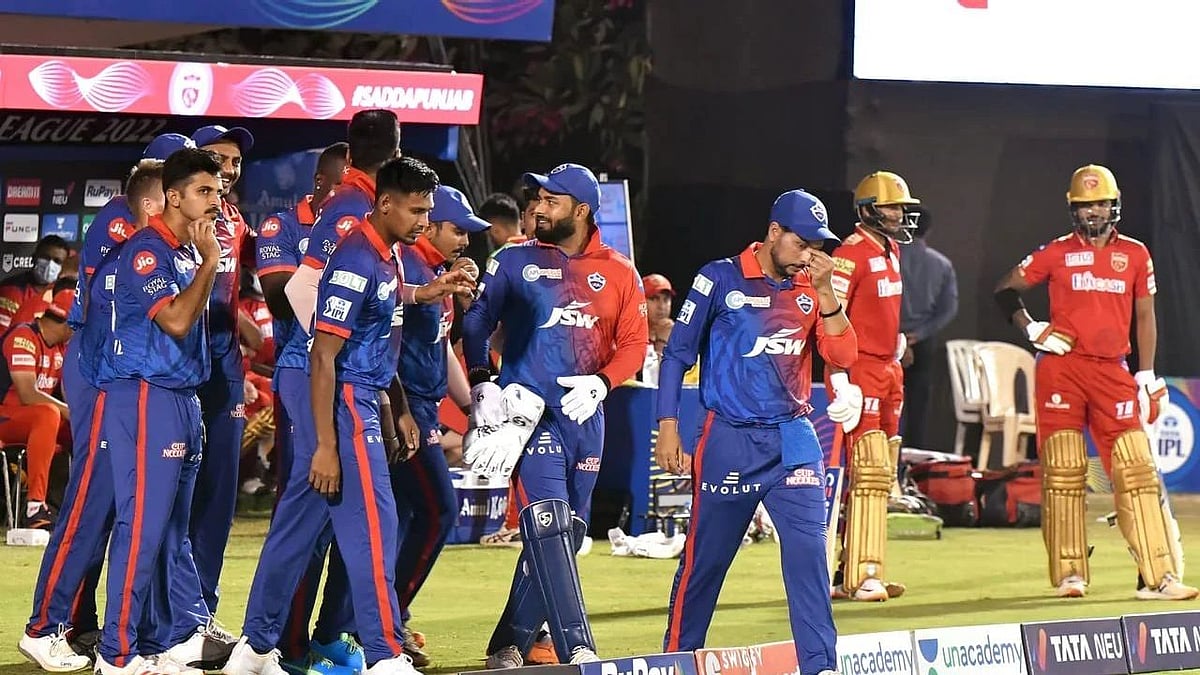 #IPL2022 : பஞ்சாபை ஊதித்தள்ளிய டெல்லி.. வலுவிருந்தும் போராட மறுக்கும் பஞ்சாப் - குமுறும் ரசிகர்கள் !