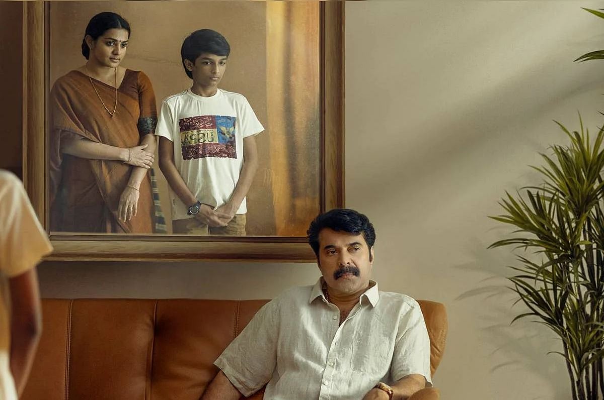 கேவலமான பாத்திரத்தில் நடித்திருக்கும் கேரள சூப்பர்ஸ்டார்.. ‘புழு’ படத்தின் கதை என்ன?