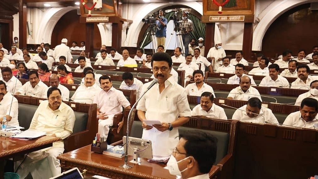 “சில சம்பவங்களை வைத்து காவல்துறையை களங்கப்படுத்த வேண்டாம்” : எதிர்க்கட்சிகளுக்கு பாடம் எடுத்த முதல்வர்!