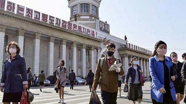 நைஜீரியாவில் இருந்து  லண்டன் திரும்பியவருக்கு குரங்கு அம்மை நோய்.. உலக நாடுகள் பீதி #5IN1_WORLD