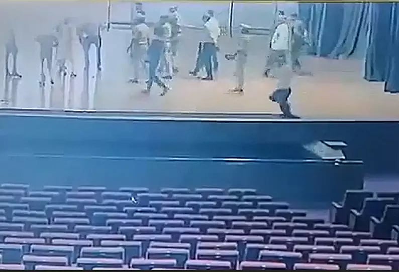 கால் இடறி விழுந்து பலியான புலனாய்வு அதிகாரி: தெலங்கானாவில் பாதுகாப்பு பணியை ஆய்வு செய்தபோது நேர்ந்த சோகம்