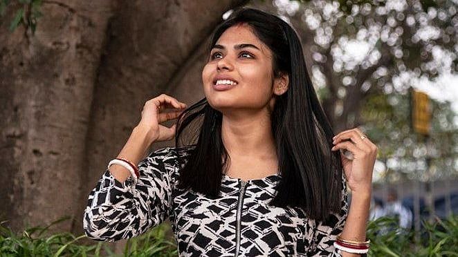 ஒரே மாதத்தில் 3 பேர் : தோழி இறந்த சோகத்தில் மற்றொரு இளம் நடிகை தற்கொலை.. மேற்கு வங்கத்தில் நடப்பது என்ன?