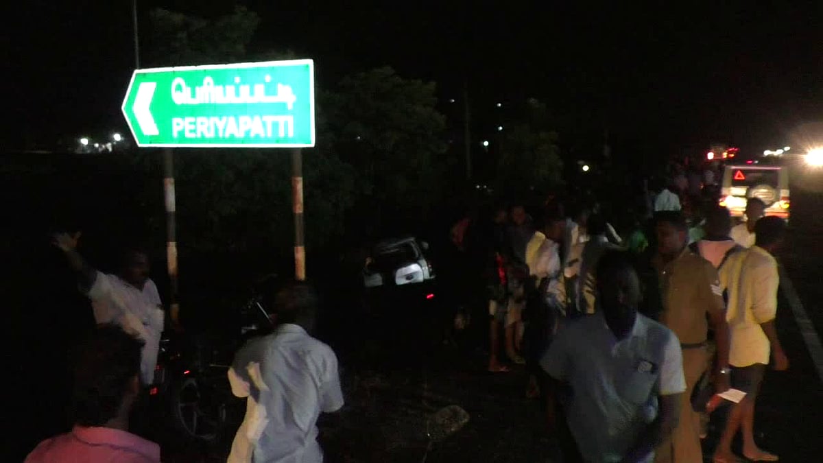 வெடித்து சிதறிய டயர்; ஒருவர் பலி..11 பேருக்கு படுகாயம்: சிகிச்சை பெறுபவரை பார்க்க சென்றபோது நேர்ந்த கோரம்